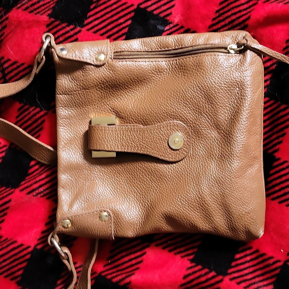 Courage b handbag